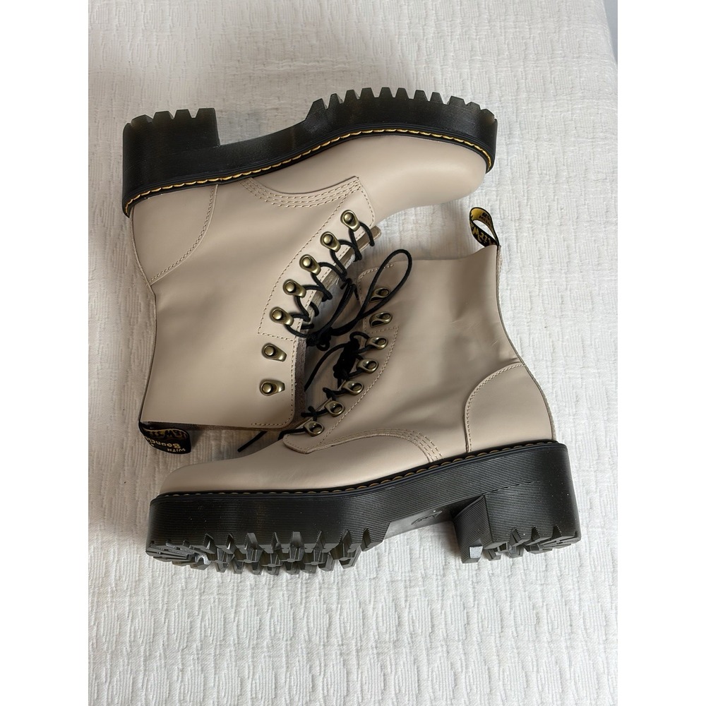 Dr. Martens Leona Women's Ivory Platform Combat Boots Size 10